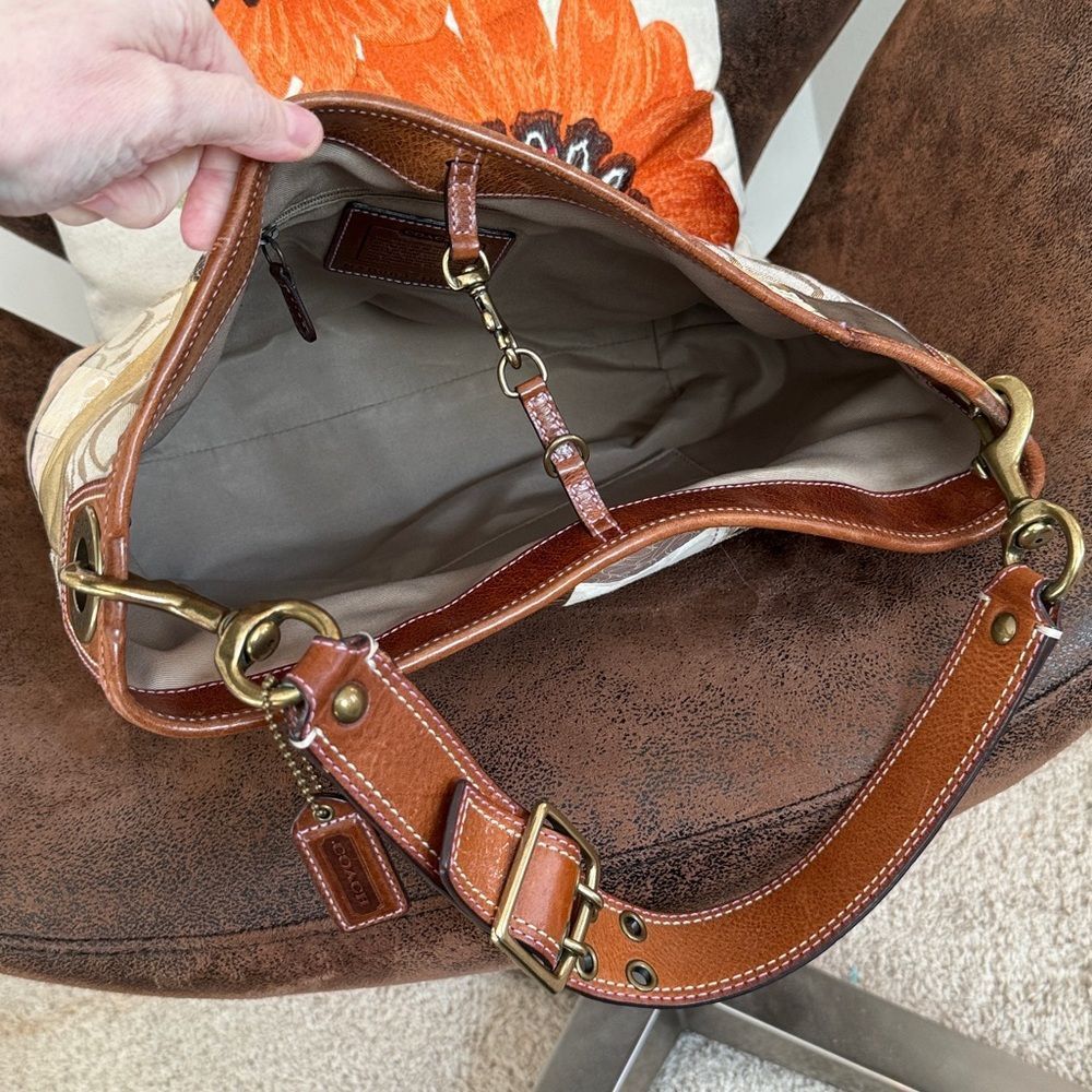 For live - Picture 10 of 11